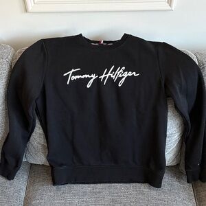 Tommy Hilfiger Black Crewneck Sweatshirt